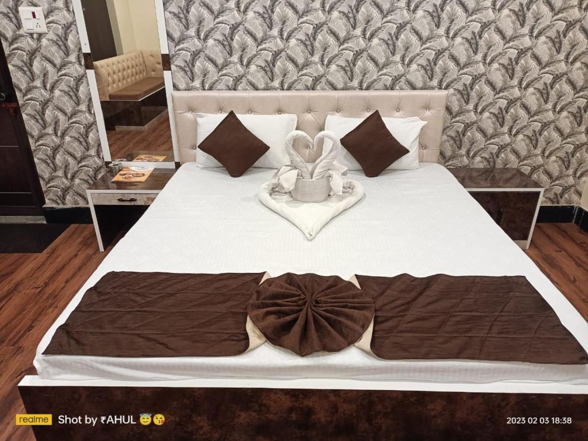 Hotel Wb40 ดูร์กาปูร์ ภายนอก รูปภาพ